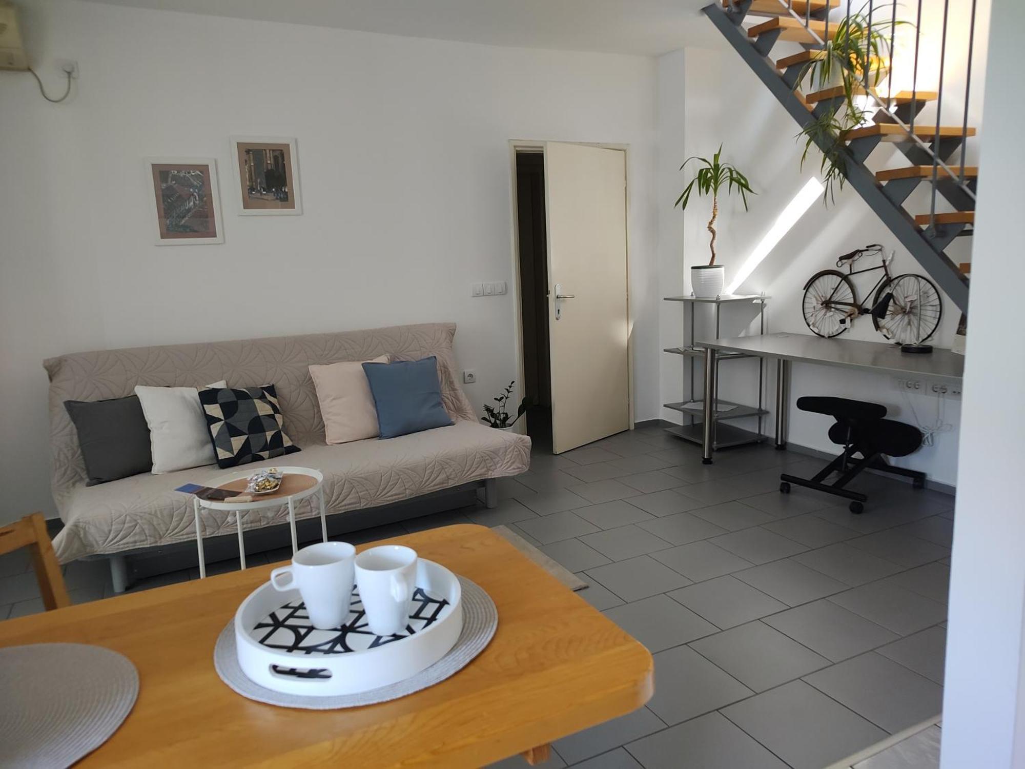 Twowheels Apartment - Apartment With Bicycles Novi Sad Exterior foto